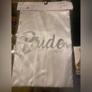 NWT ARDENE Size M/L Satin-like Bridal Robe - brand new, still in package.